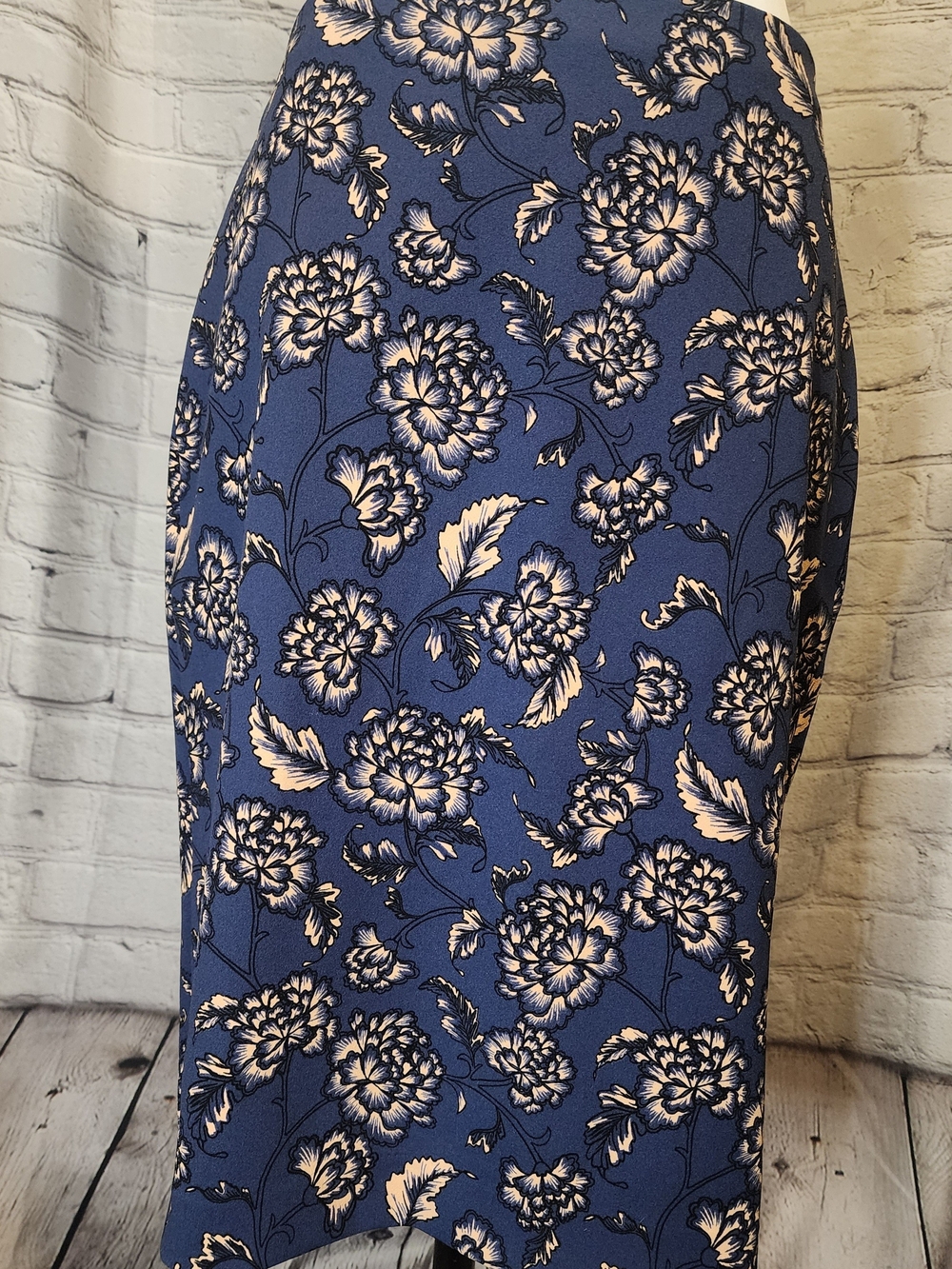 Banana Republic Blue Floral Pencil Skirt